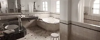 Hotel & Restaurant Alain Llorca La Colle-sur-Loup