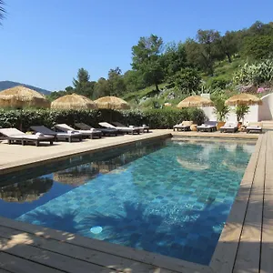 Hotel Tricoli