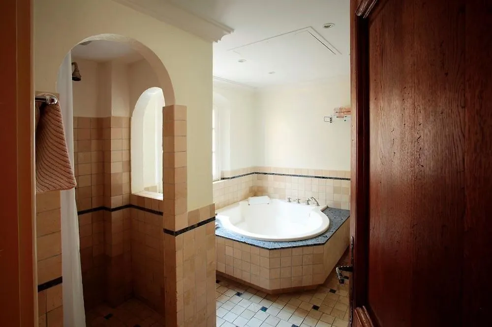 Hotel & Restaurant Alain Llorca La Colle-sur-Loup