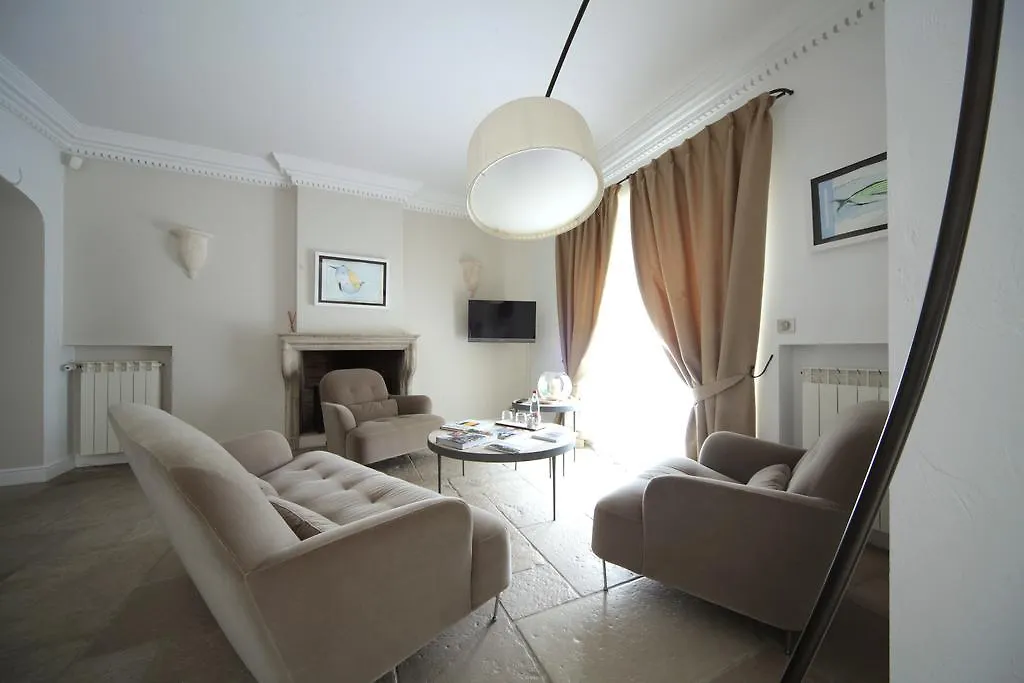 ****  Hotel & Restaurant Alain Llorca La Colle-sur-Loup France