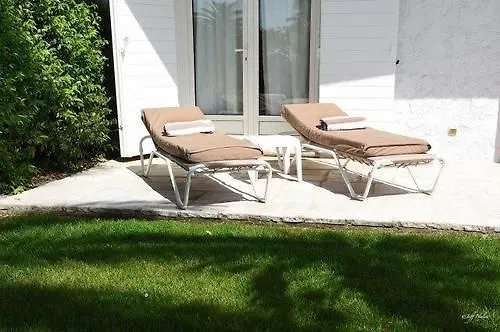 Hotel & Restaurant Alain Llorca La Colle-sur-Loup 4*,