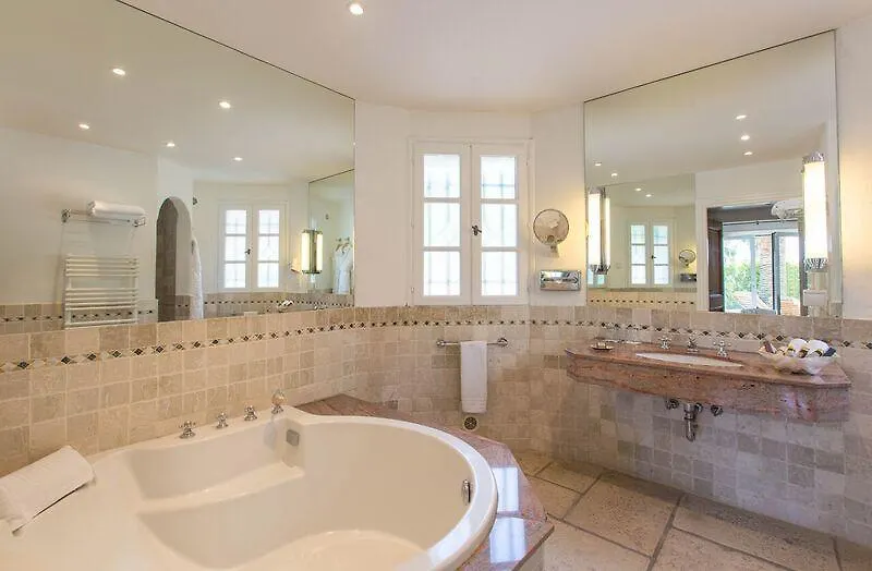 Hotel & Restaurant Alain Llorca La Colle-sur-Loup