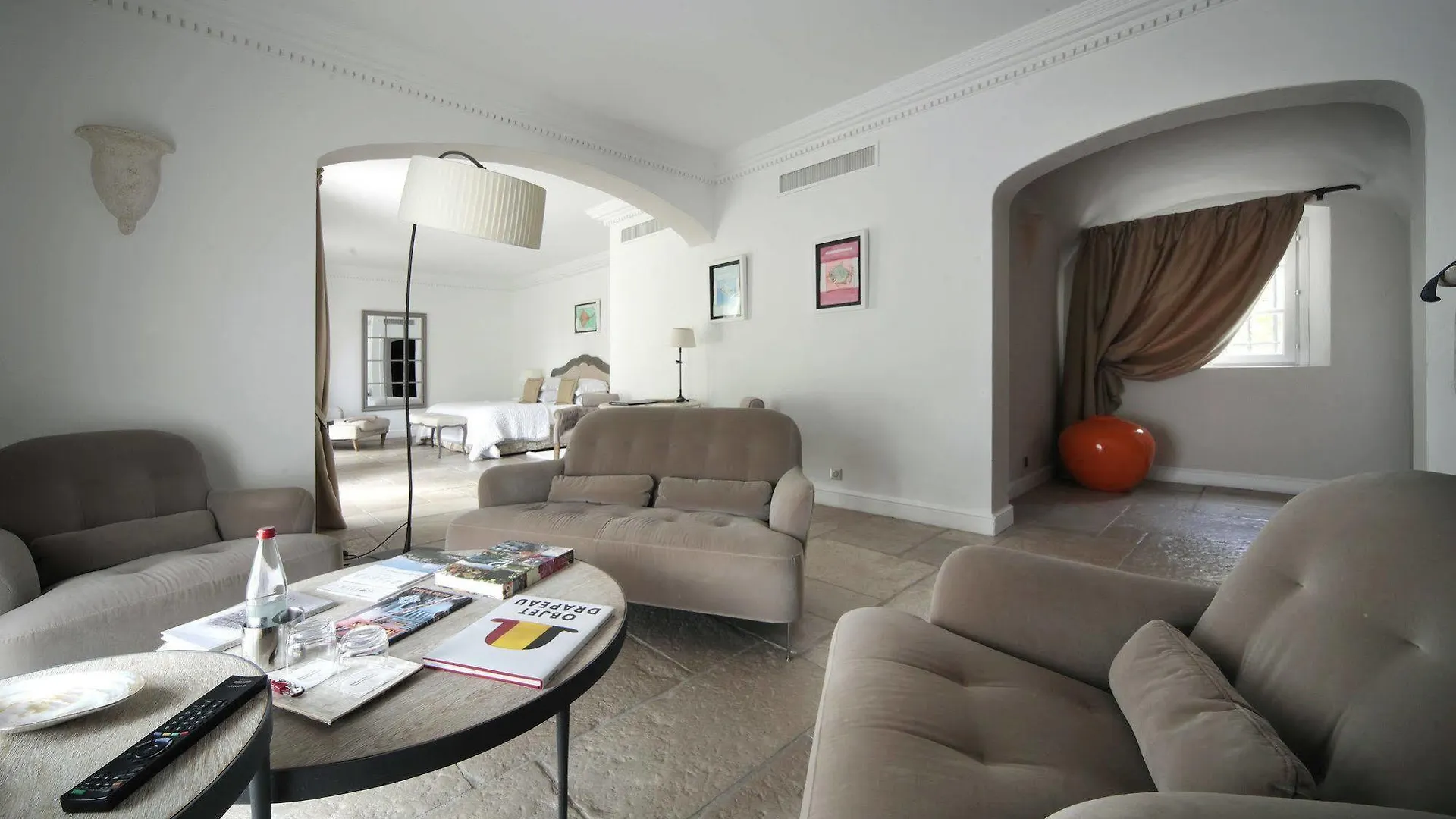 Hotel & Restaurant Alain Llorca La Colle-sur-Loup 4*,  France