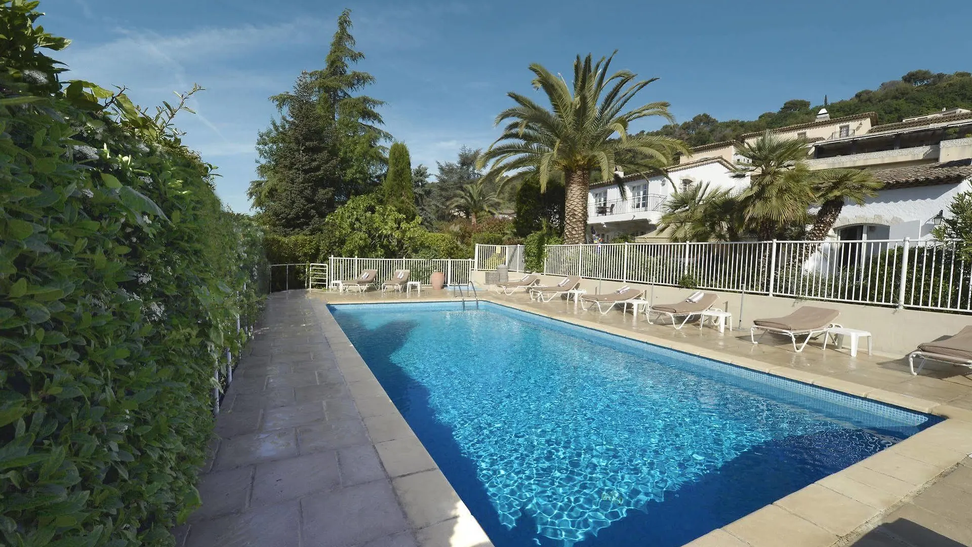 Hotel & Restaurant Alain Llorca La Colle-sur-Loup